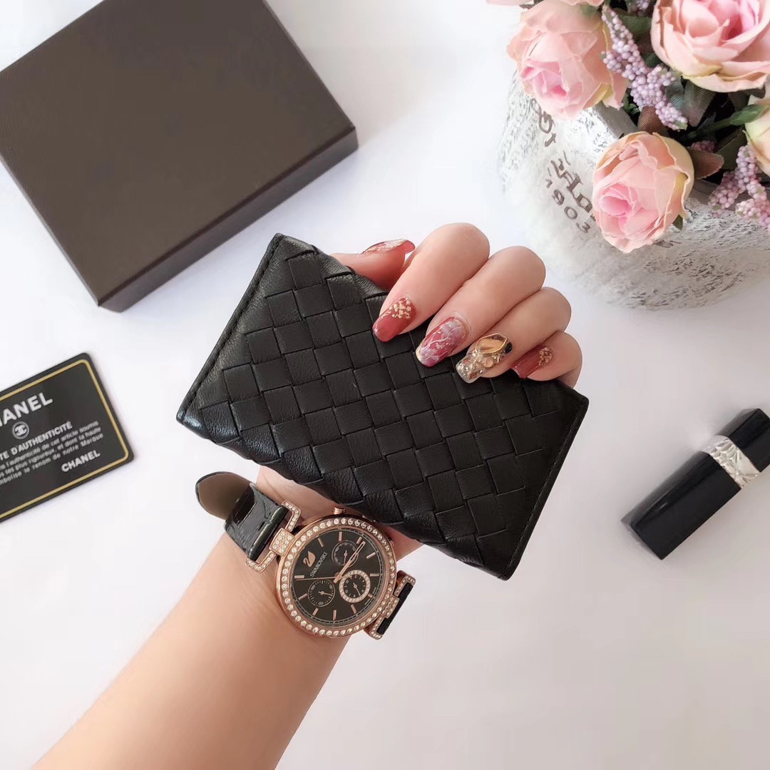 個性的なデザ 人気ブランドボッテガヴェネタ Bottega Veneta 実物の写真 N品スーパーコピー代引き対応国内発送後払い安全必ず届く優良サイト
